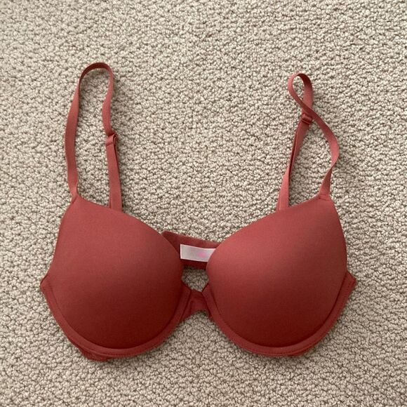 Victoria’s Secret PINK Wear Everywhere Push-Up Bra Brick Red Size 32C Like New - Picture 1 of 7
